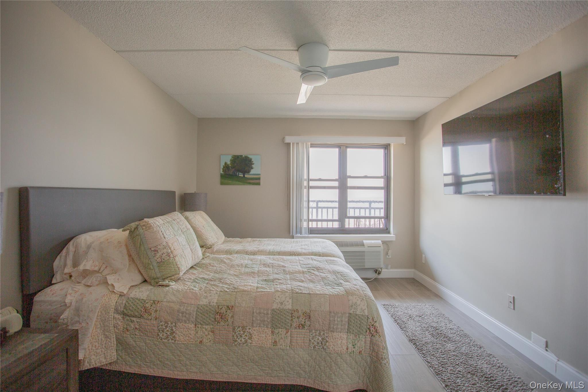 230 W Broadway, Long Beach, NY 11561