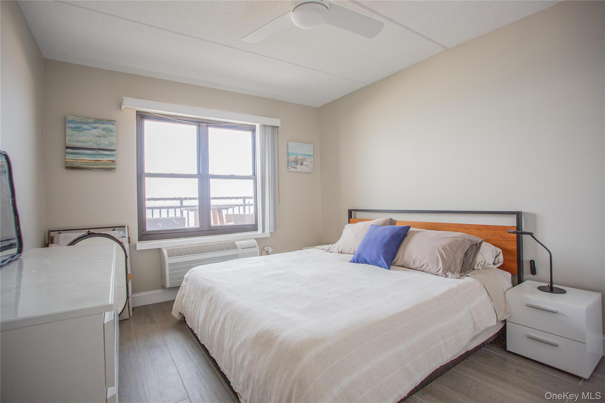 230 W Broadway, Long Beach, NY 11561