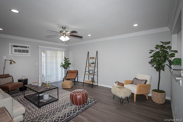 184 Cassa Loop # 184, Holtsville, NY 11742