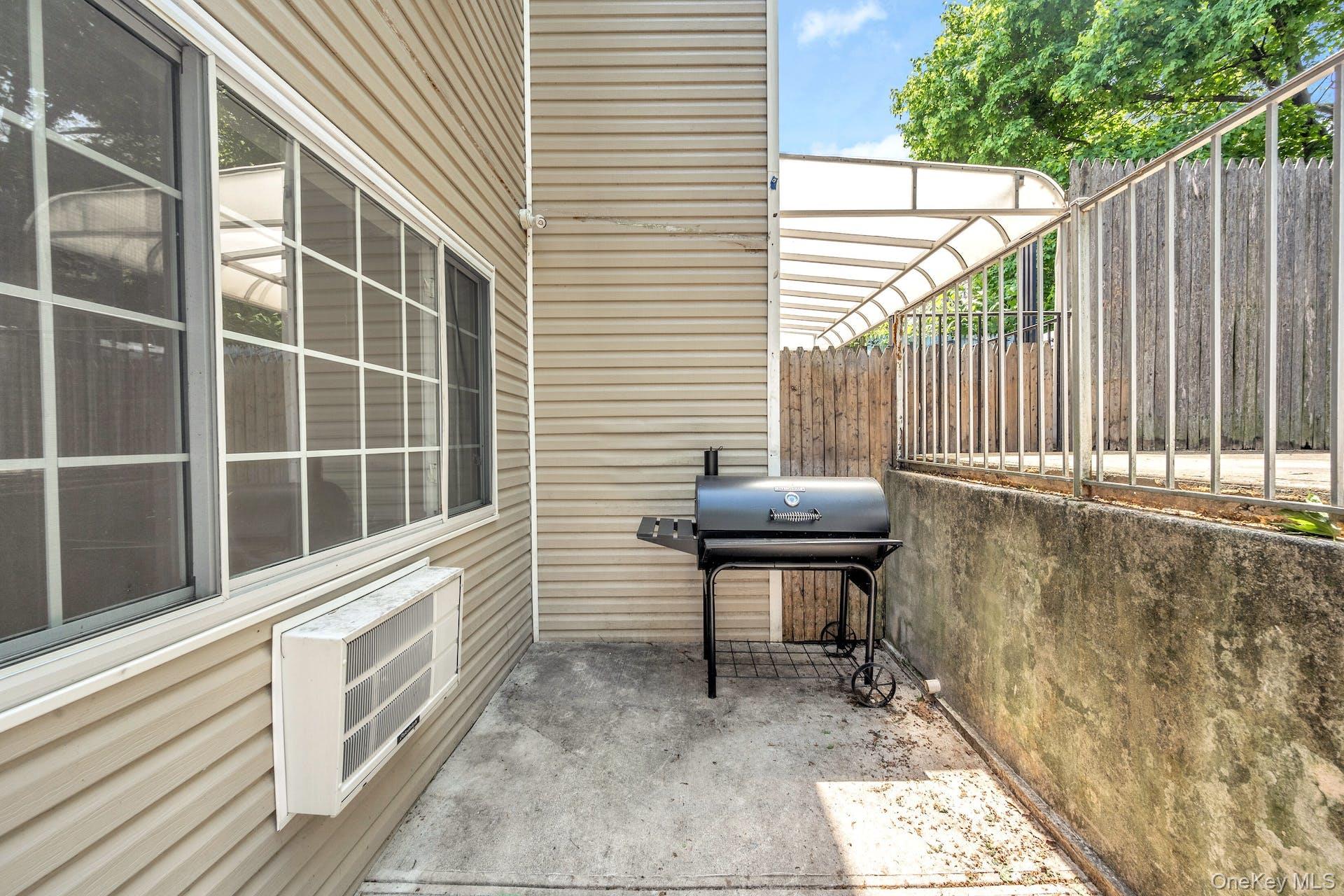 3313 Rombouts Avenue, Bronx, NY 10475