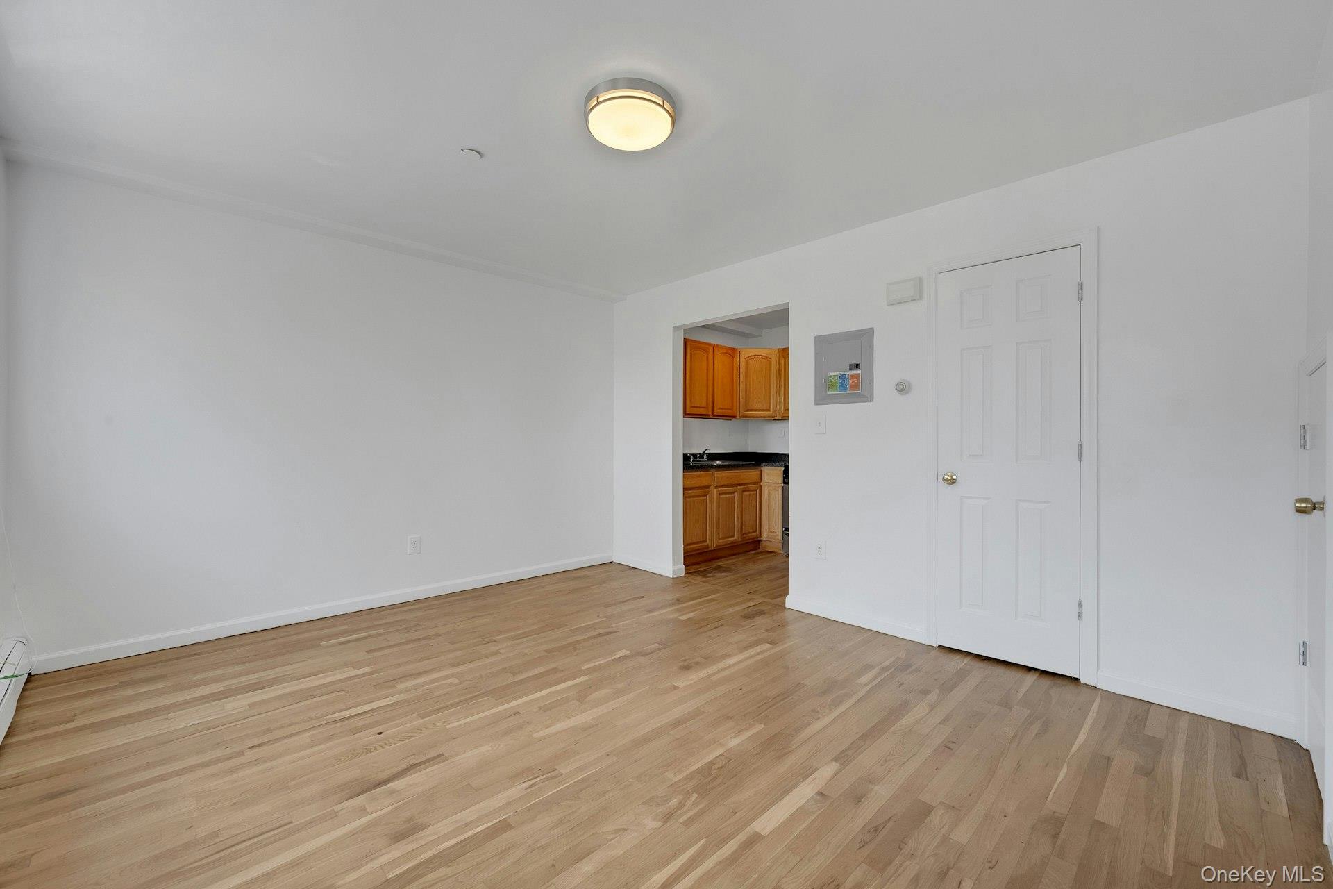 3313 Rombouts Avenue, Bronx, NY 10475