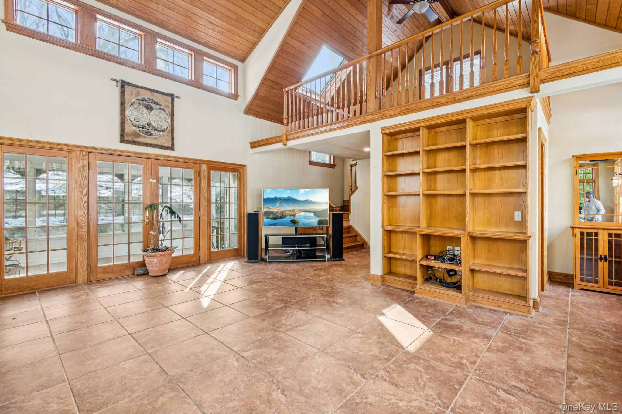 1 Spring Hollow Road, Nissequogue, NY 11780