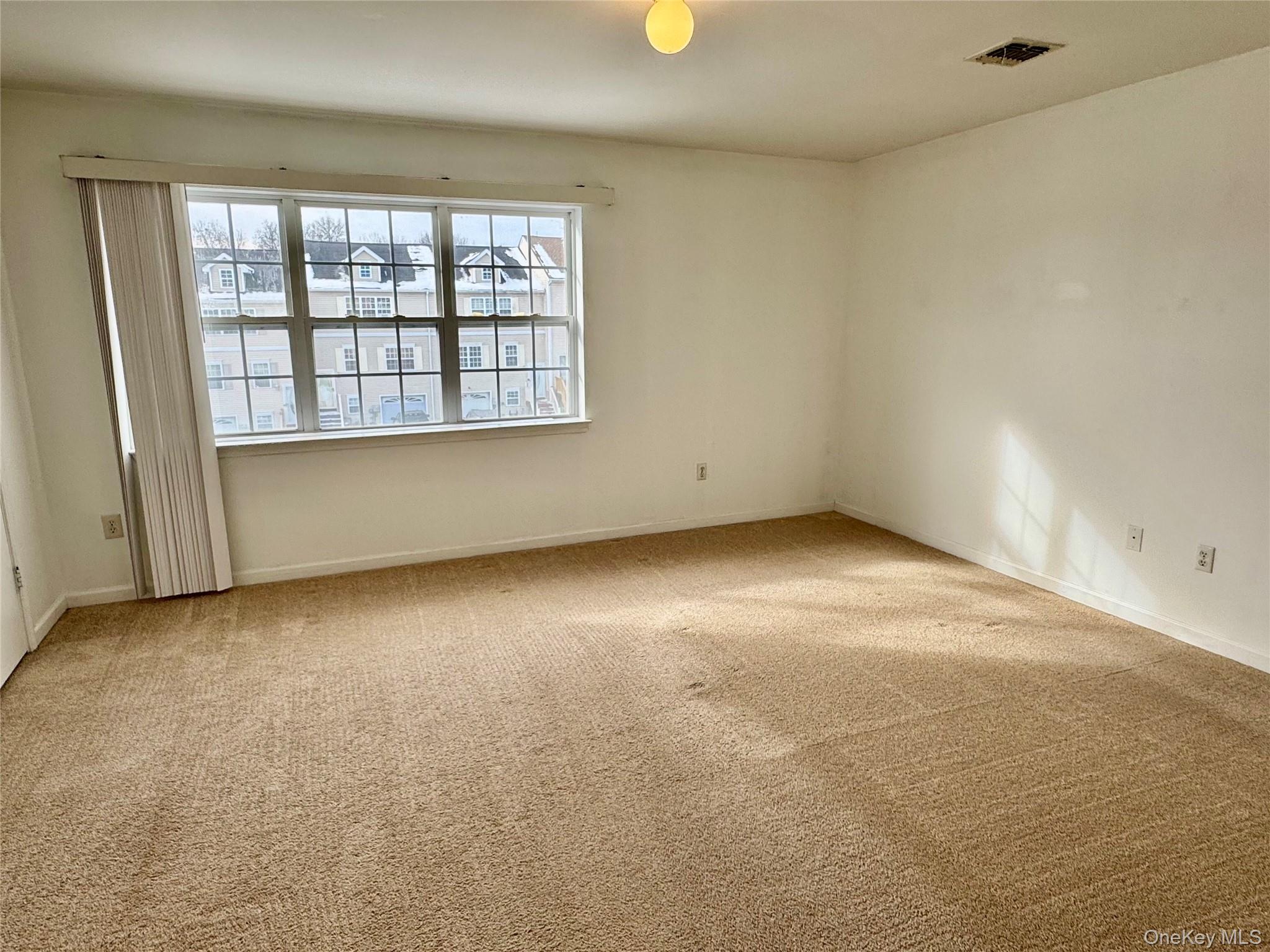 23 Peach Place, Middletown, NY 10940