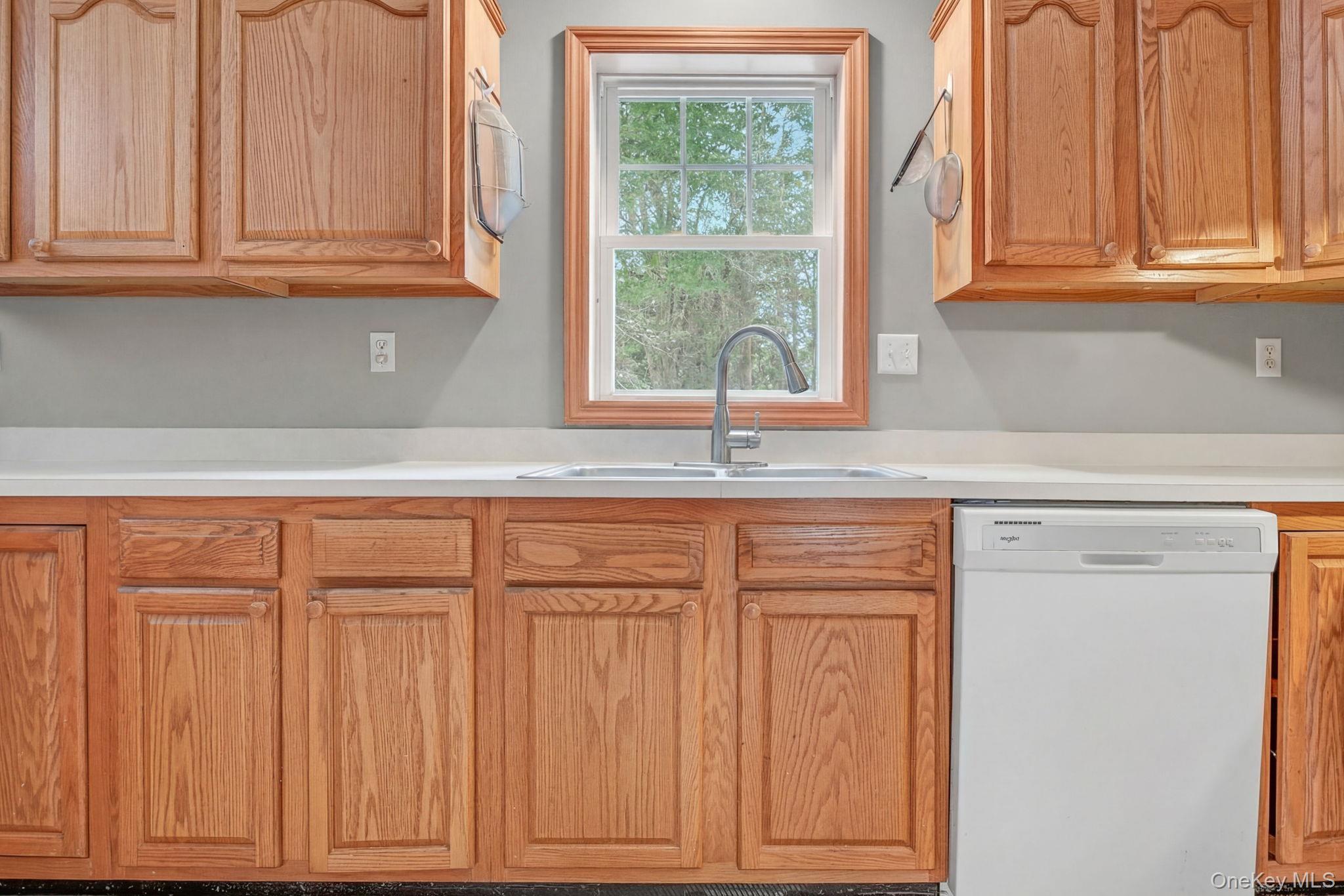 162 Hilltop Drive, Hurley, NY 12443