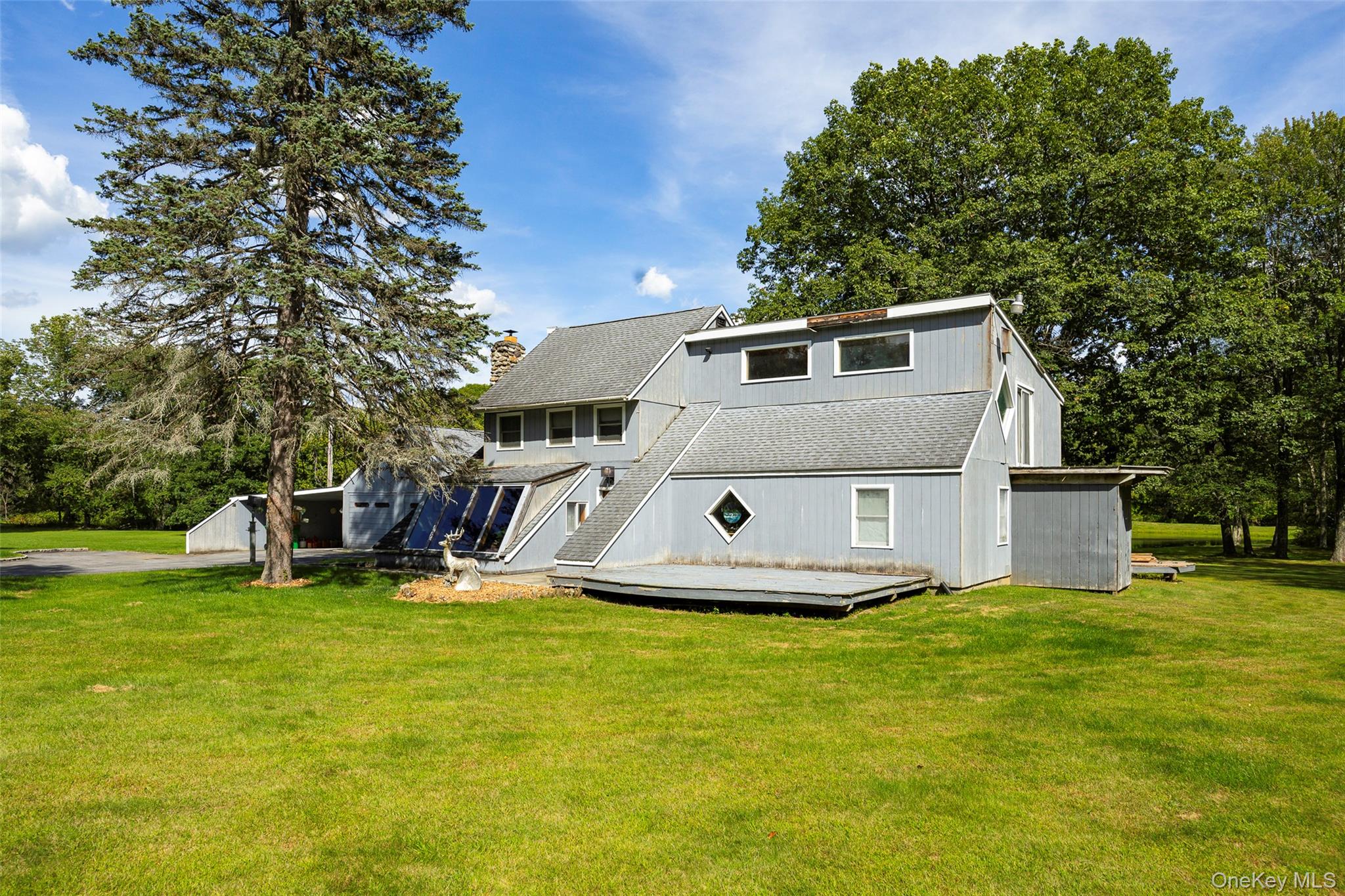 89 Deer Pond Road, Verbank, NY 12585