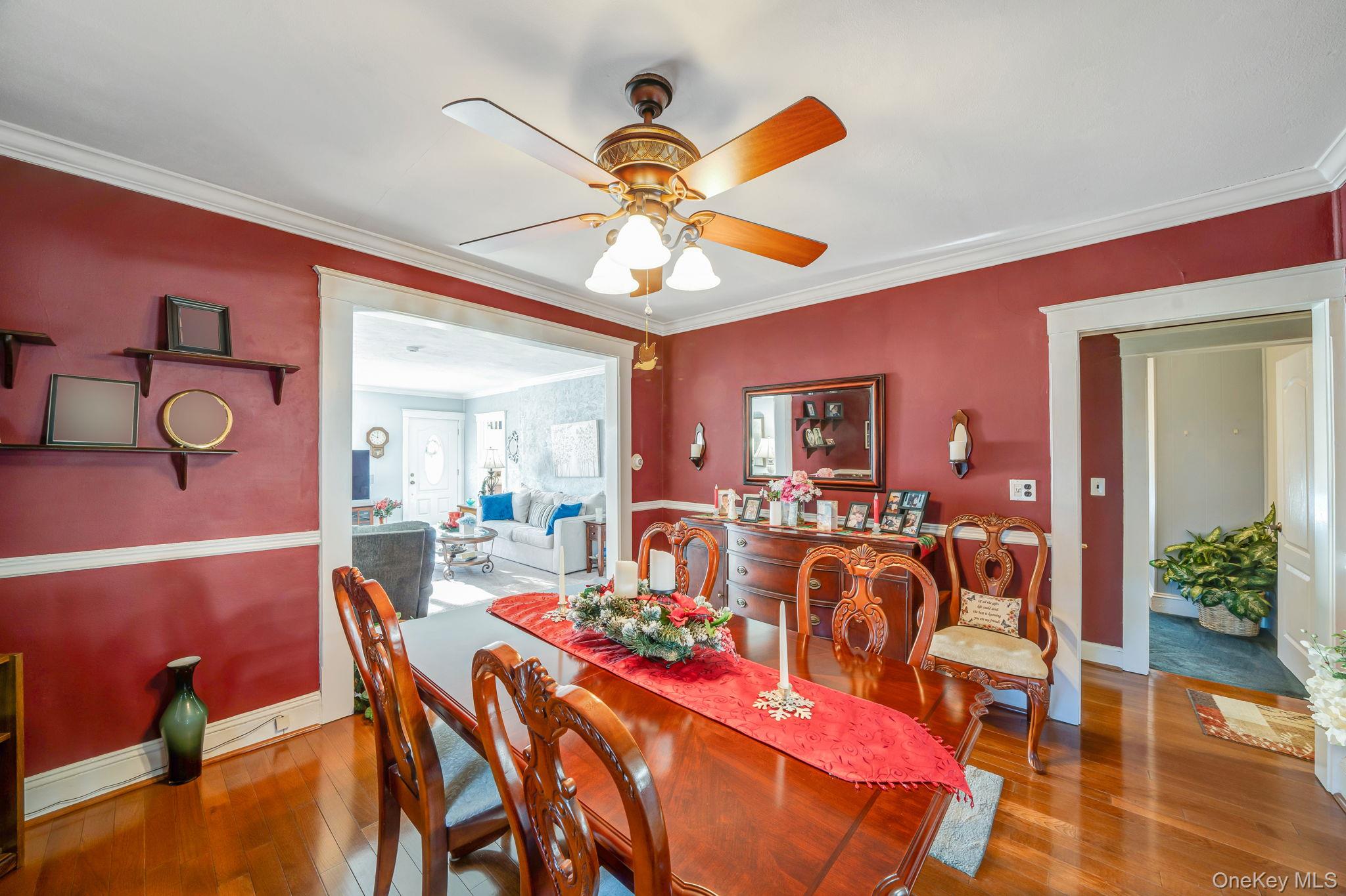 4 W William Street, Bay Shore, NY 11706