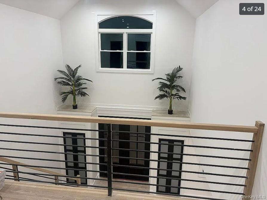 11 SUNRISE Place, Farmingville, NY 11738