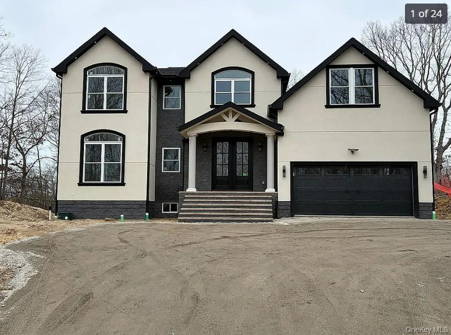 11 SUNRISE Place, Farmingville, NY 11738