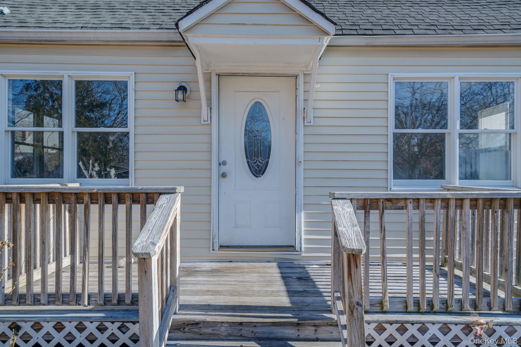 476 Revilo Avenue, Shirley, NY 11967