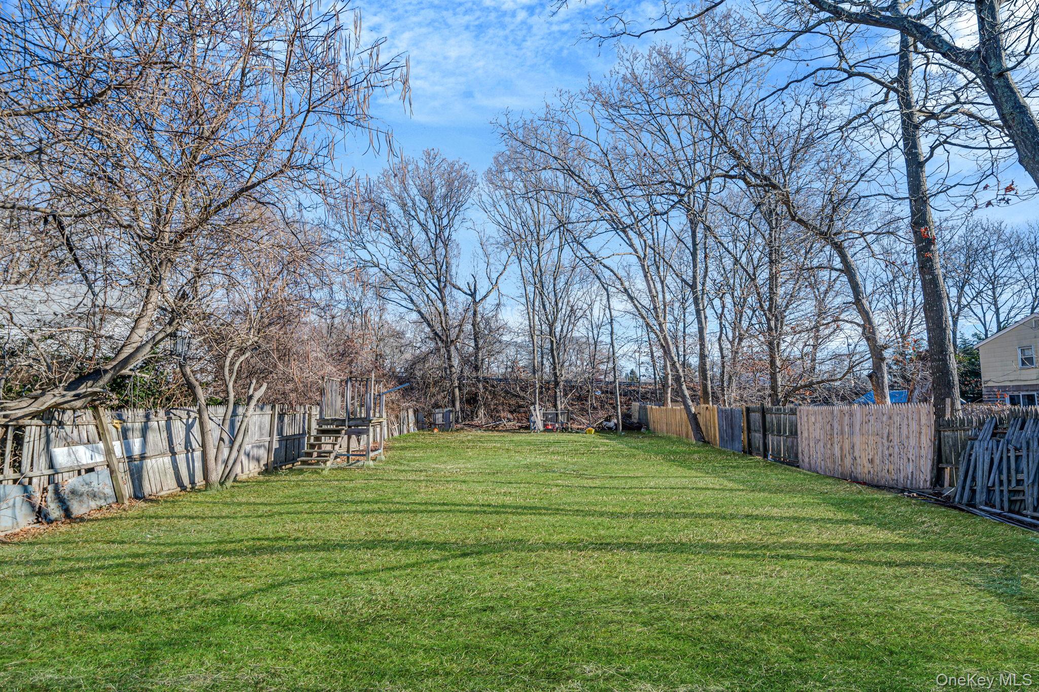 476 Revilo Avenue, Shirley, NY 11967