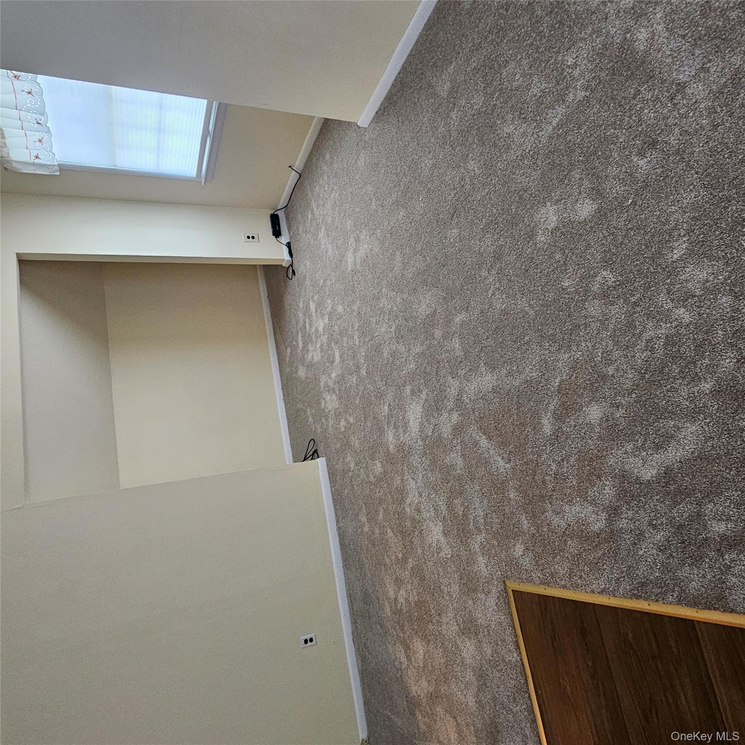 210 S 9th Street, Lindenhurst, NY 11757