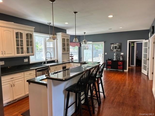 21 Beach Plum Drive, Centerport, NY 11721