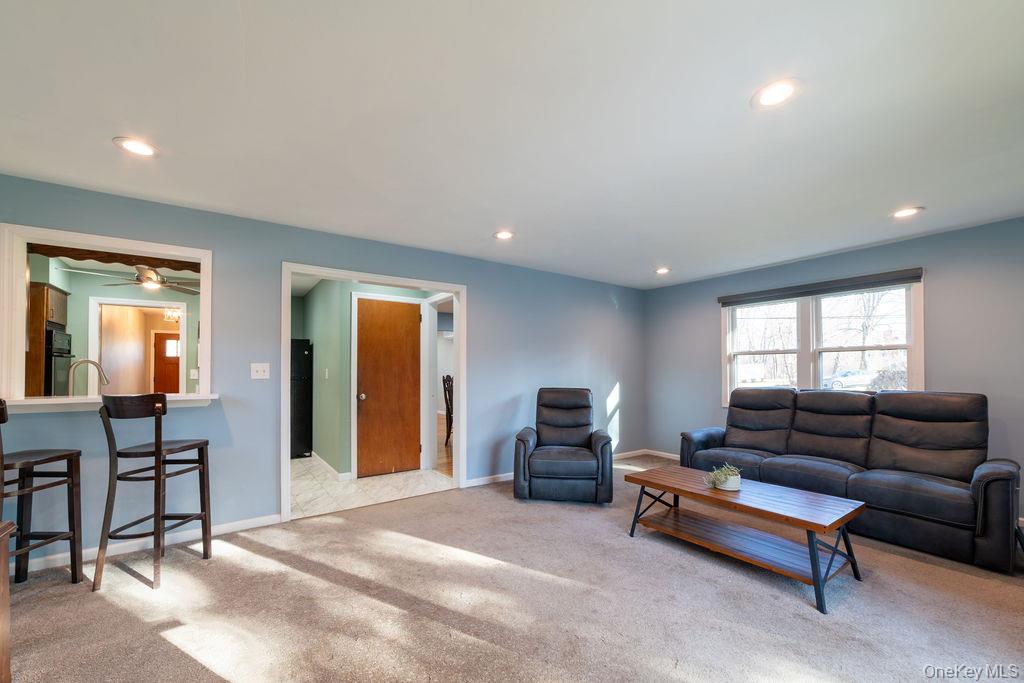 3 Gottlieb Drive, Pearl River, NY 10965