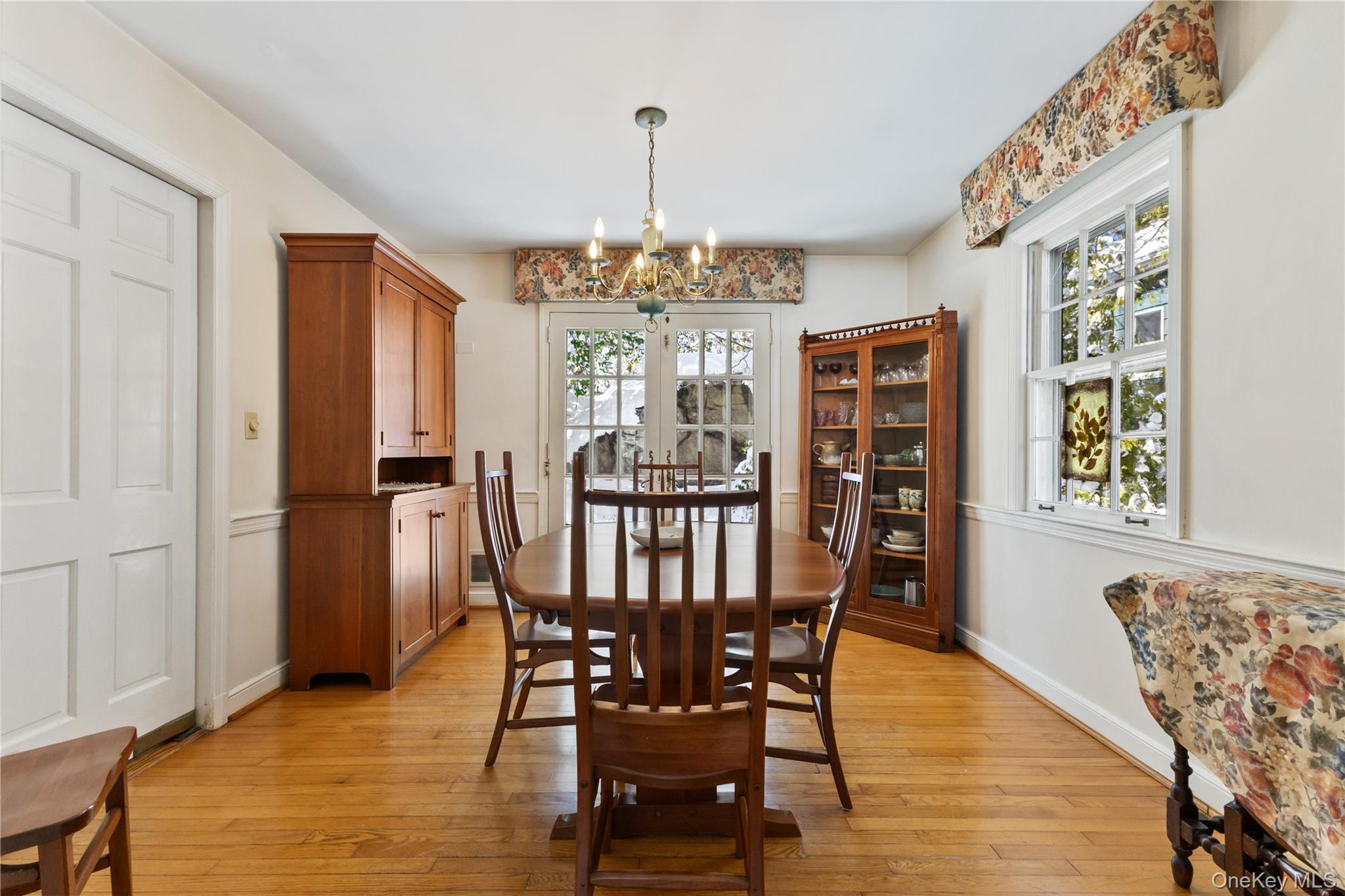 32 Harrison Drive, Larchmont, NY 10538