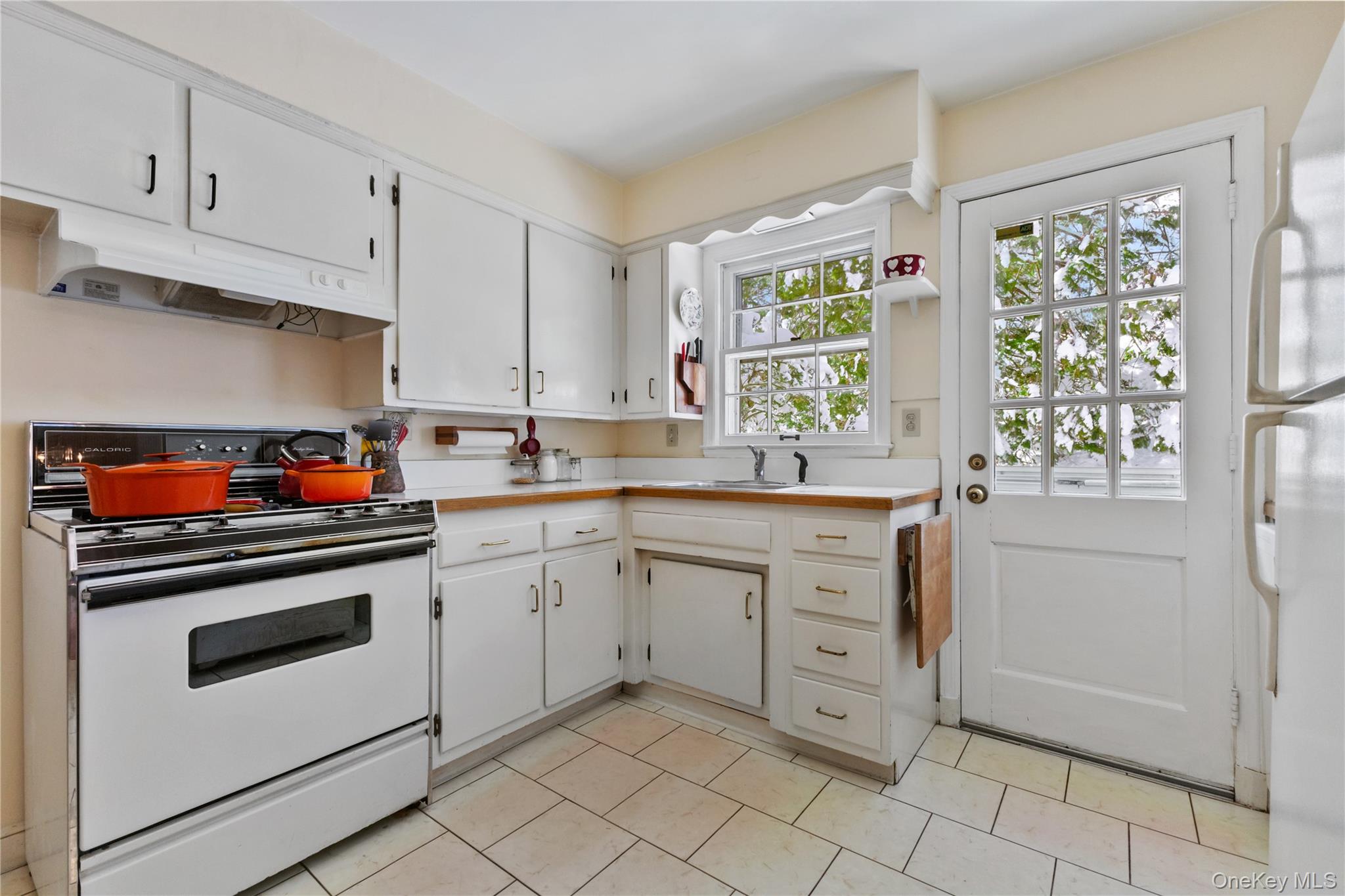 32 Harrison Drive, Larchmont, NY 10538