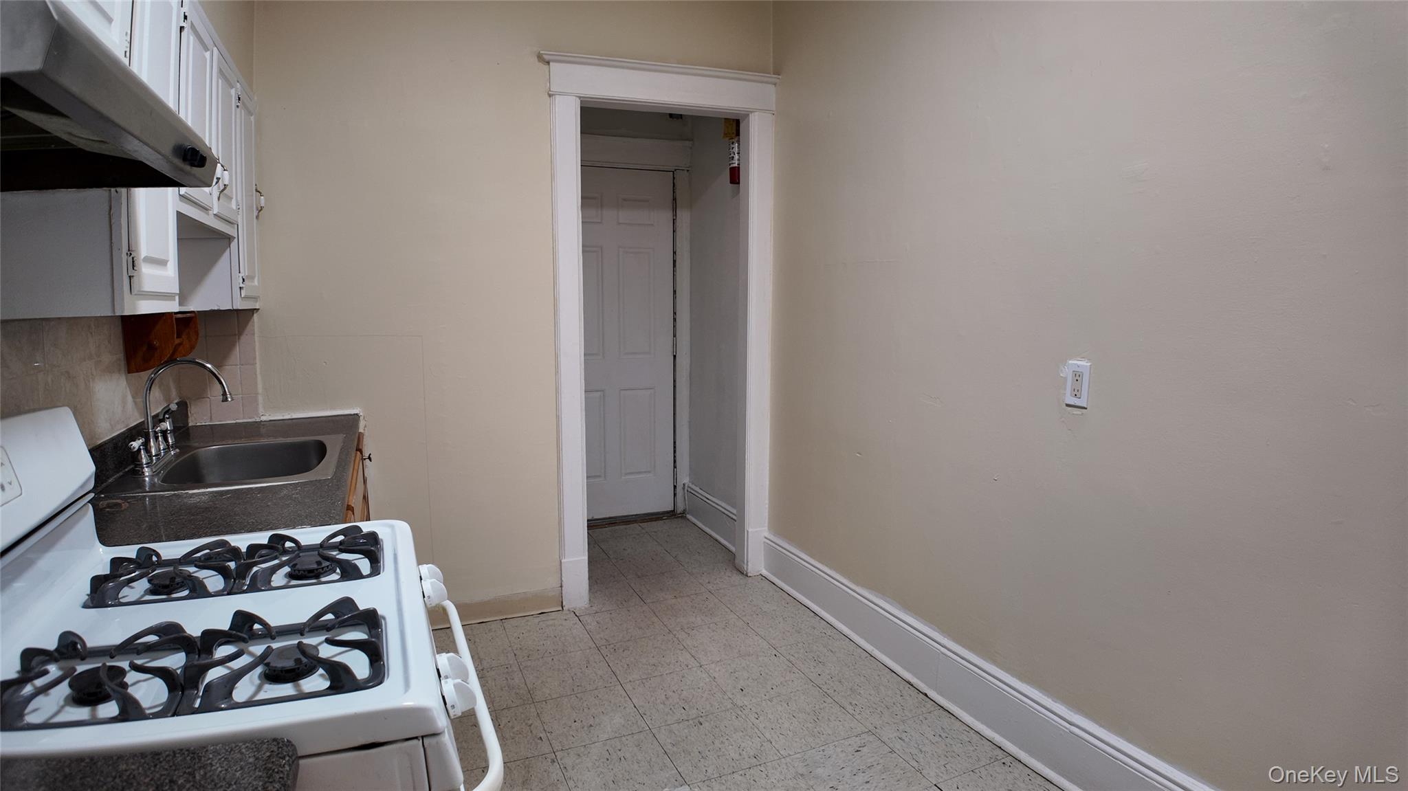 8 Morris Crescent # 2, Yonkers, NY 10705