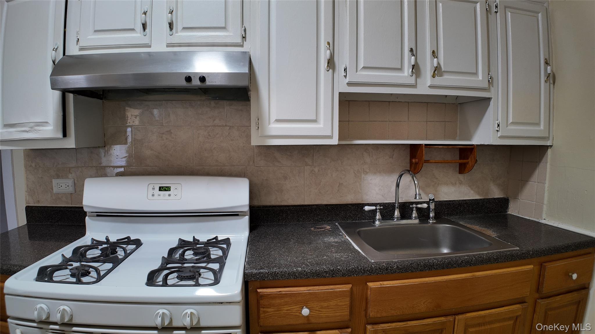 8 Morris Crescent # 2, Yonkers, NY 10705