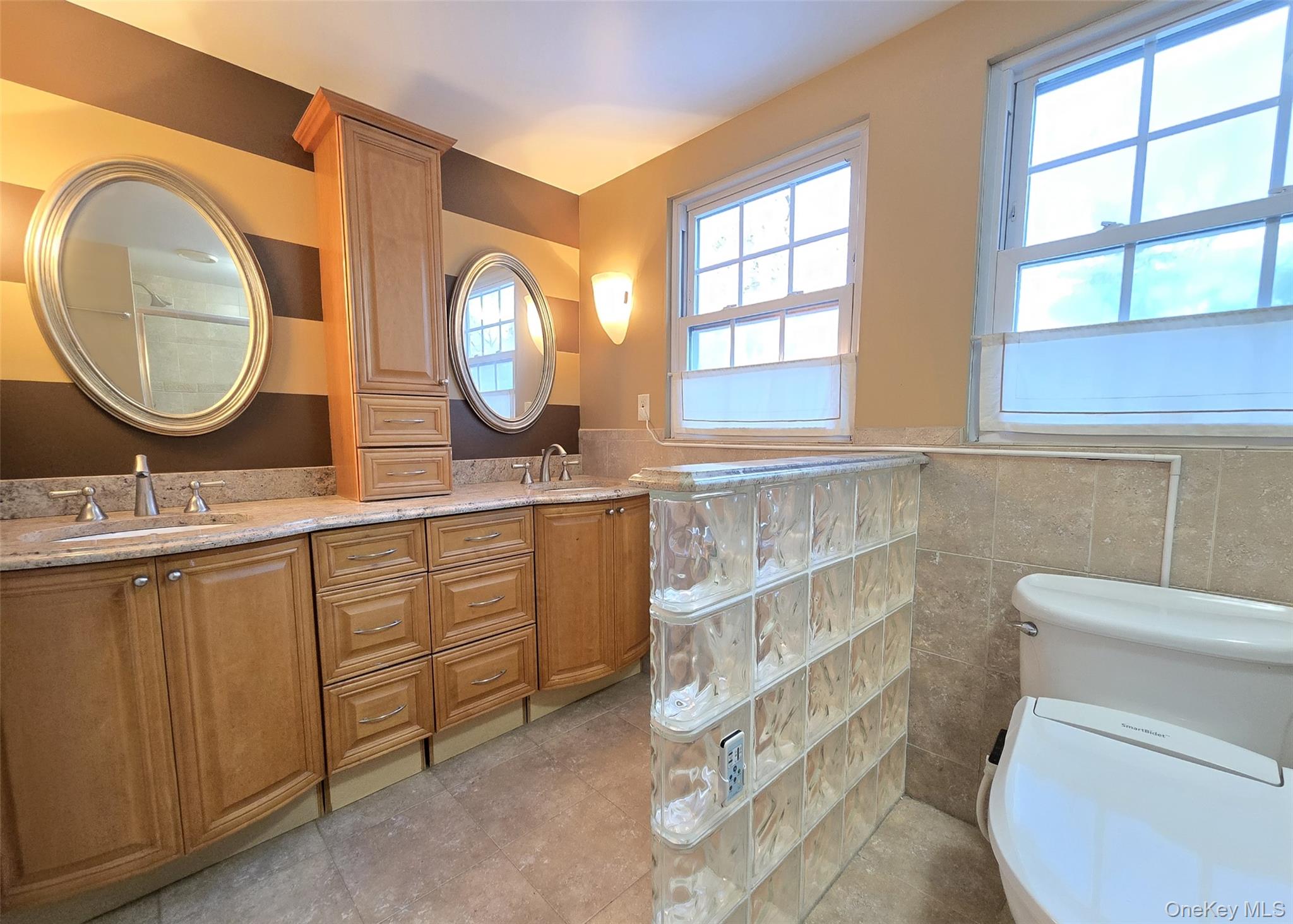 1435 Broadway Avenue, Holbrook, NY 11741