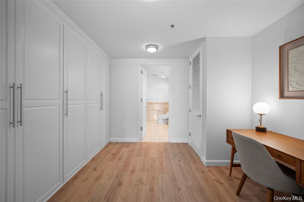 1 Renaissance Square # 10E, White Plains, NY 10601