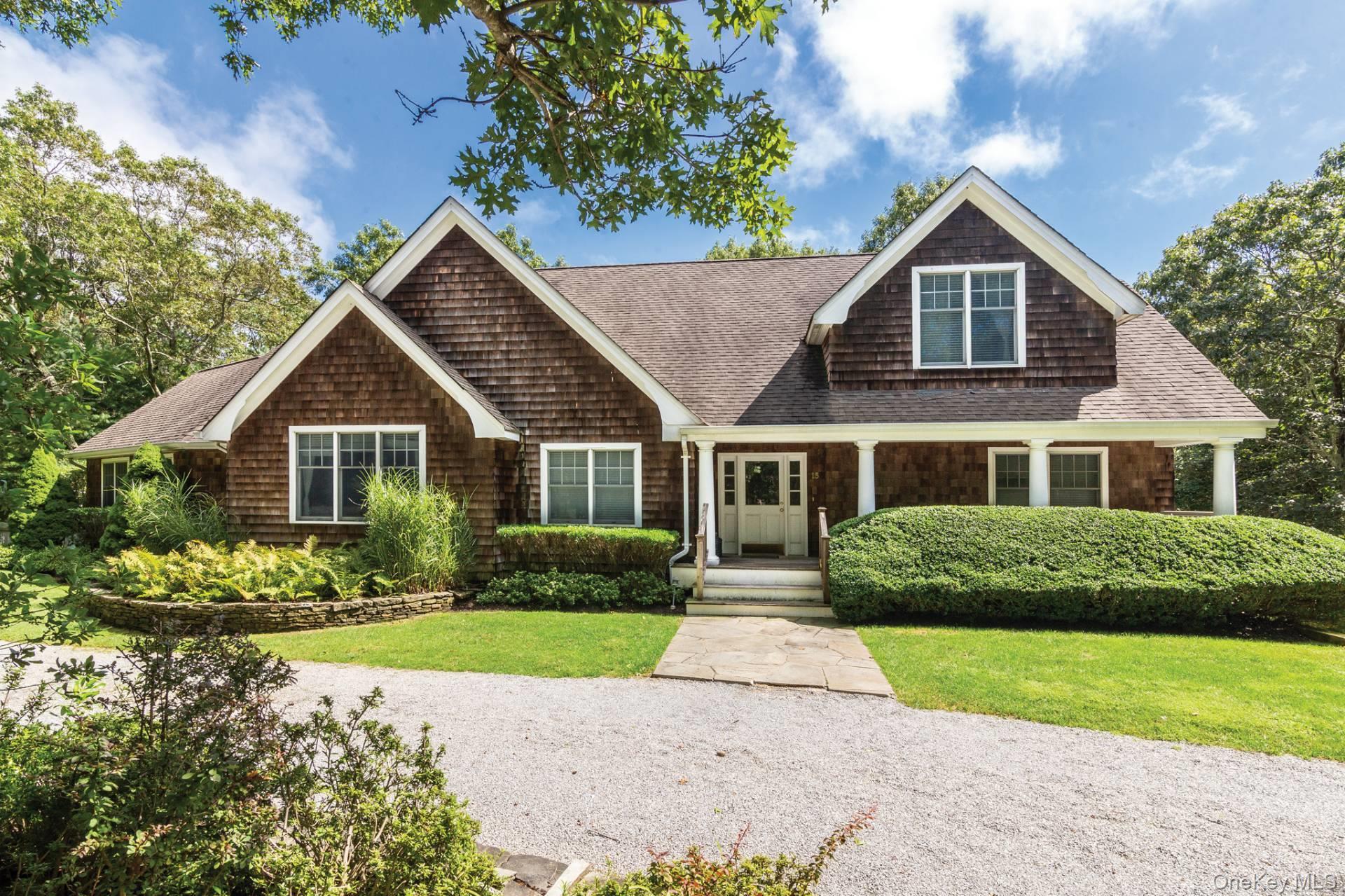 15 Chatfields Ridge Road, East Hampton, NY 11937