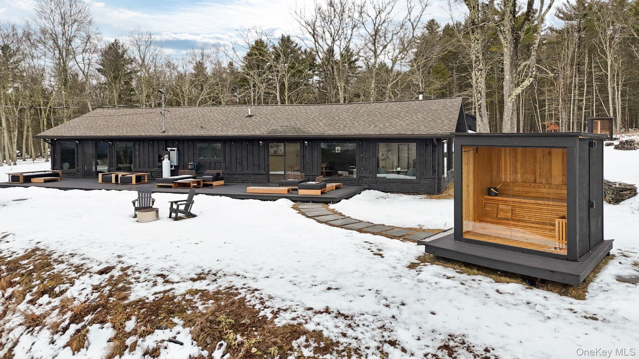 125 Mapes Road, Barryville, NY 12719