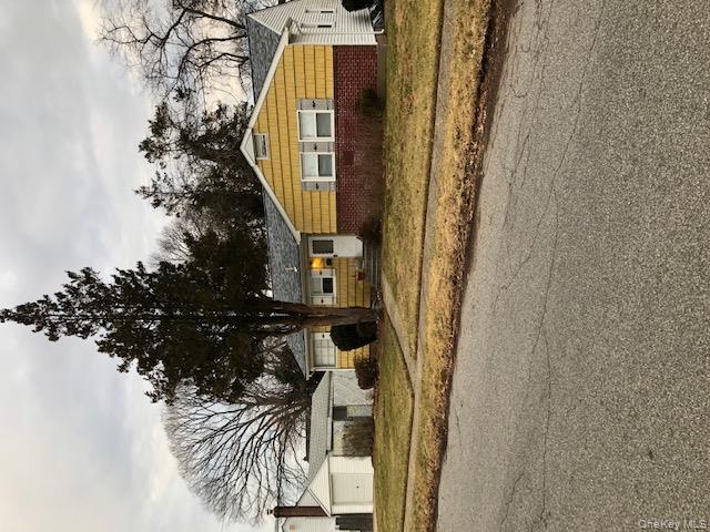 4005 Worthmor Drive, Seaford, NY 11783