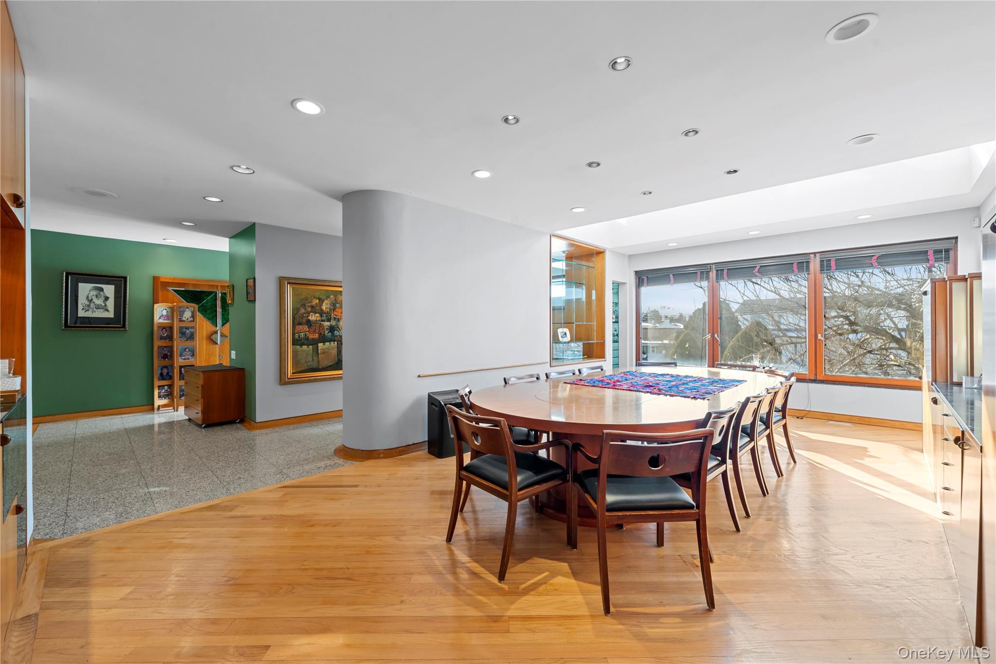 2829 Frankel Boulevard, Merrick, NY 11566