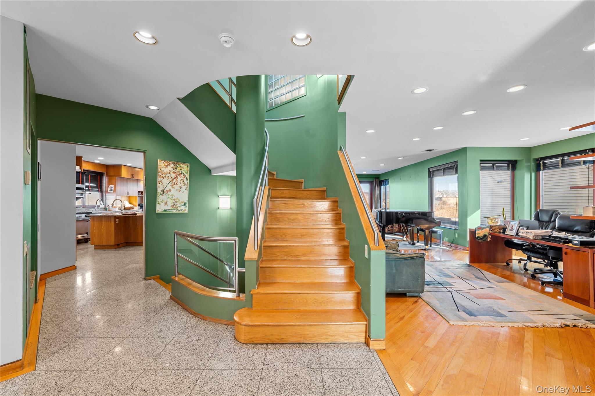 2829 Frankel Boulevard, Merrick, NY 11566