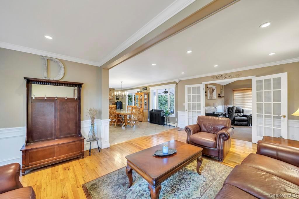 274 Collington Drive, Ronkonkoma, NY 11779