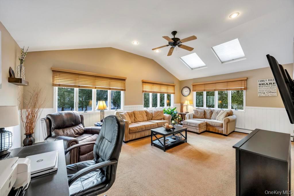 274 Collington Drive, Ronkonkoma, NY 11779