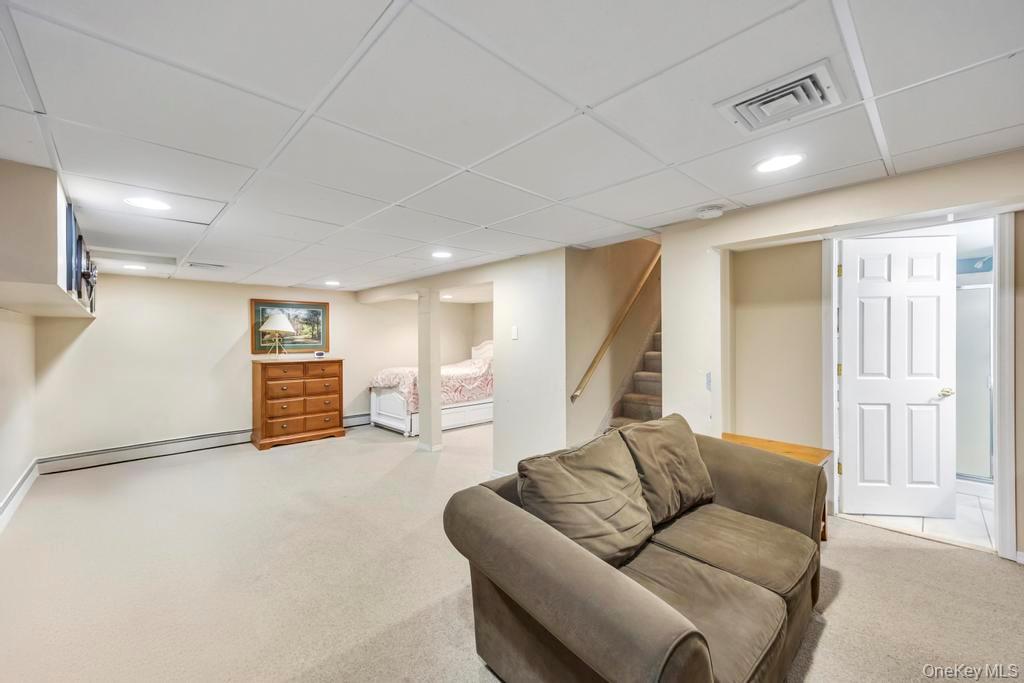 274 Collington Drive, Ronkonkoma, NY 11779