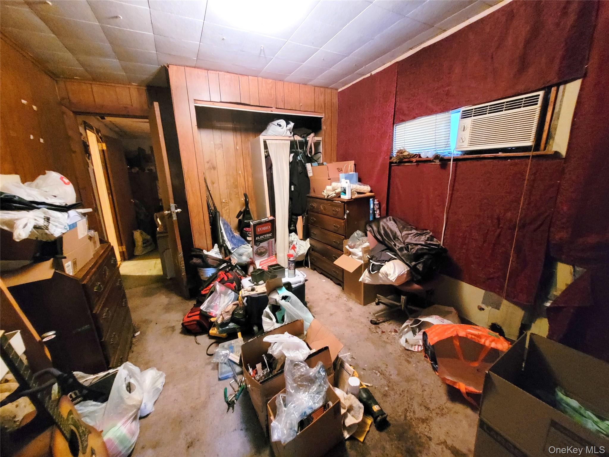 60-38 78th Avenue, Glendale, NY 11385