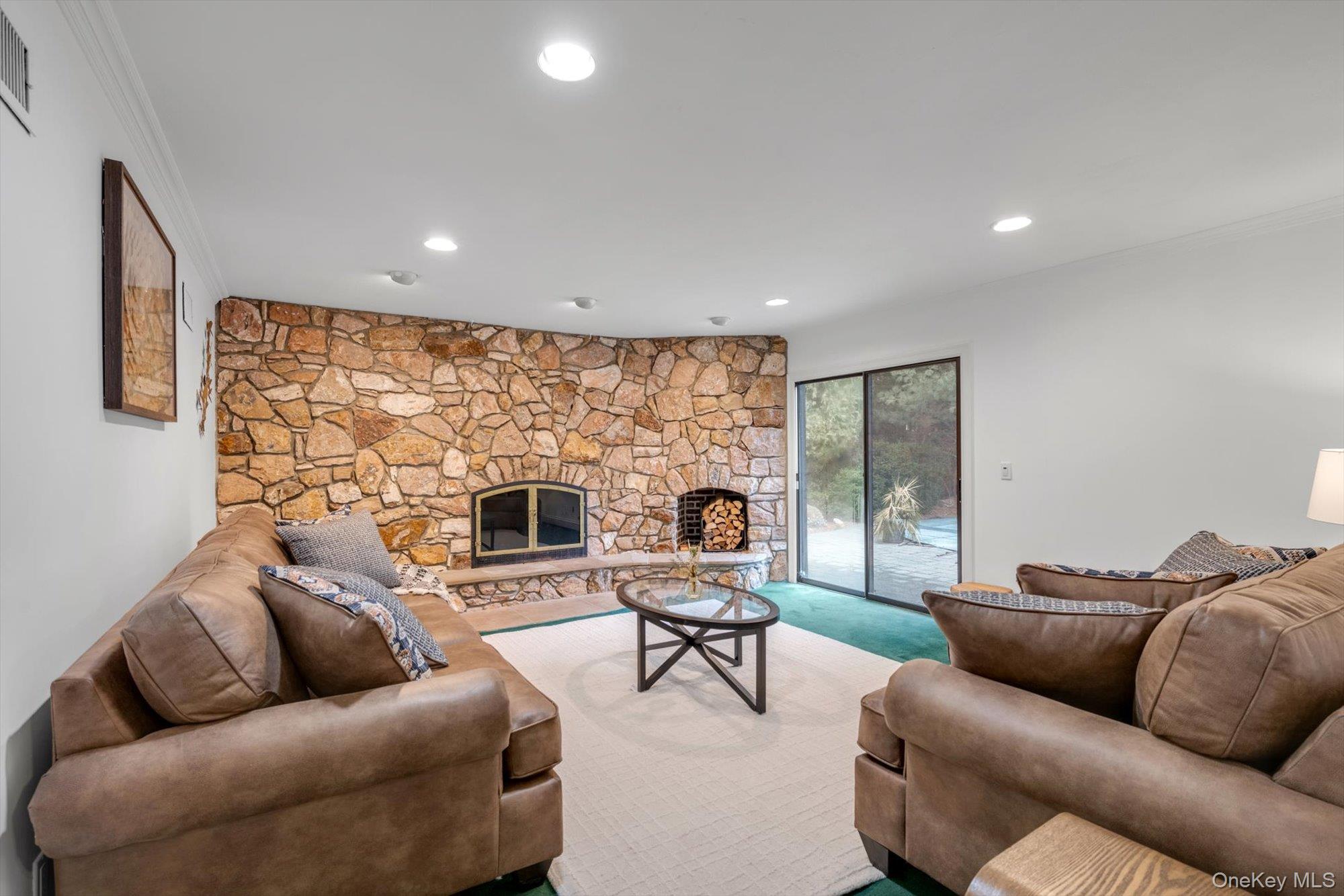 2 Joan Court, Woodbury, NY 11797