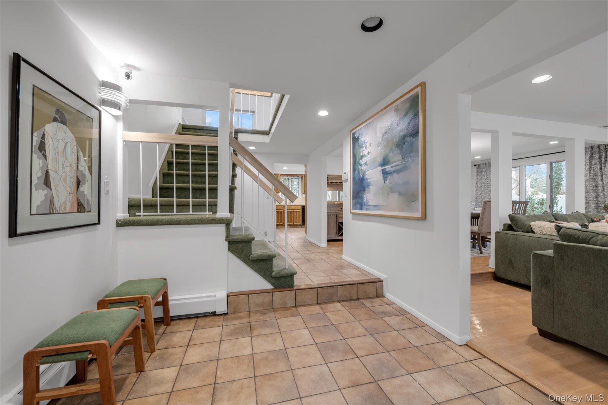 2 Joan Court, Woodbury, NY 11797