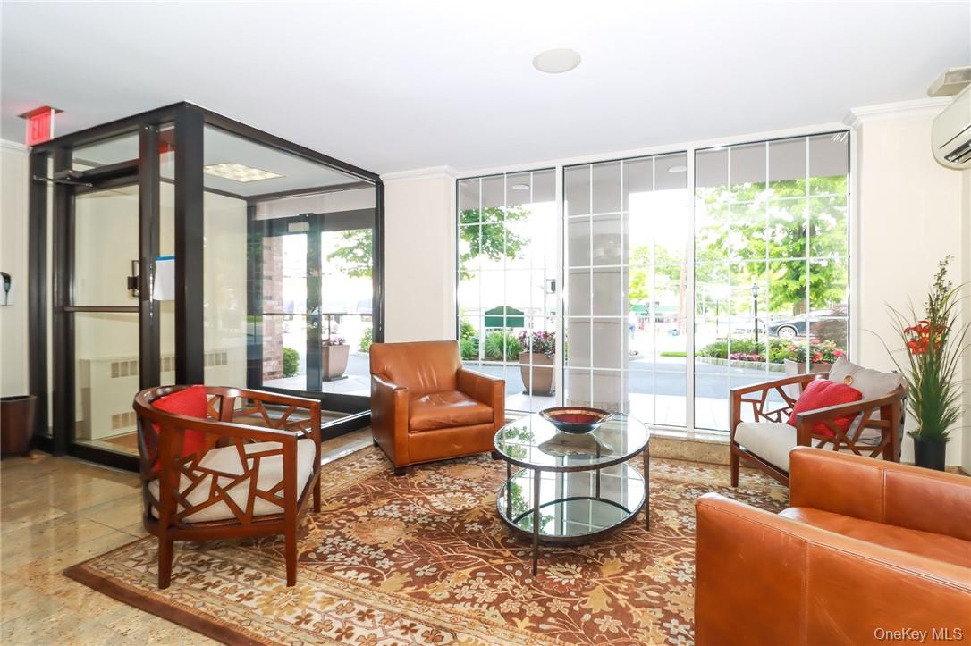 2 Old Mamaroneck Road # 5I, White Plains, NY 10605