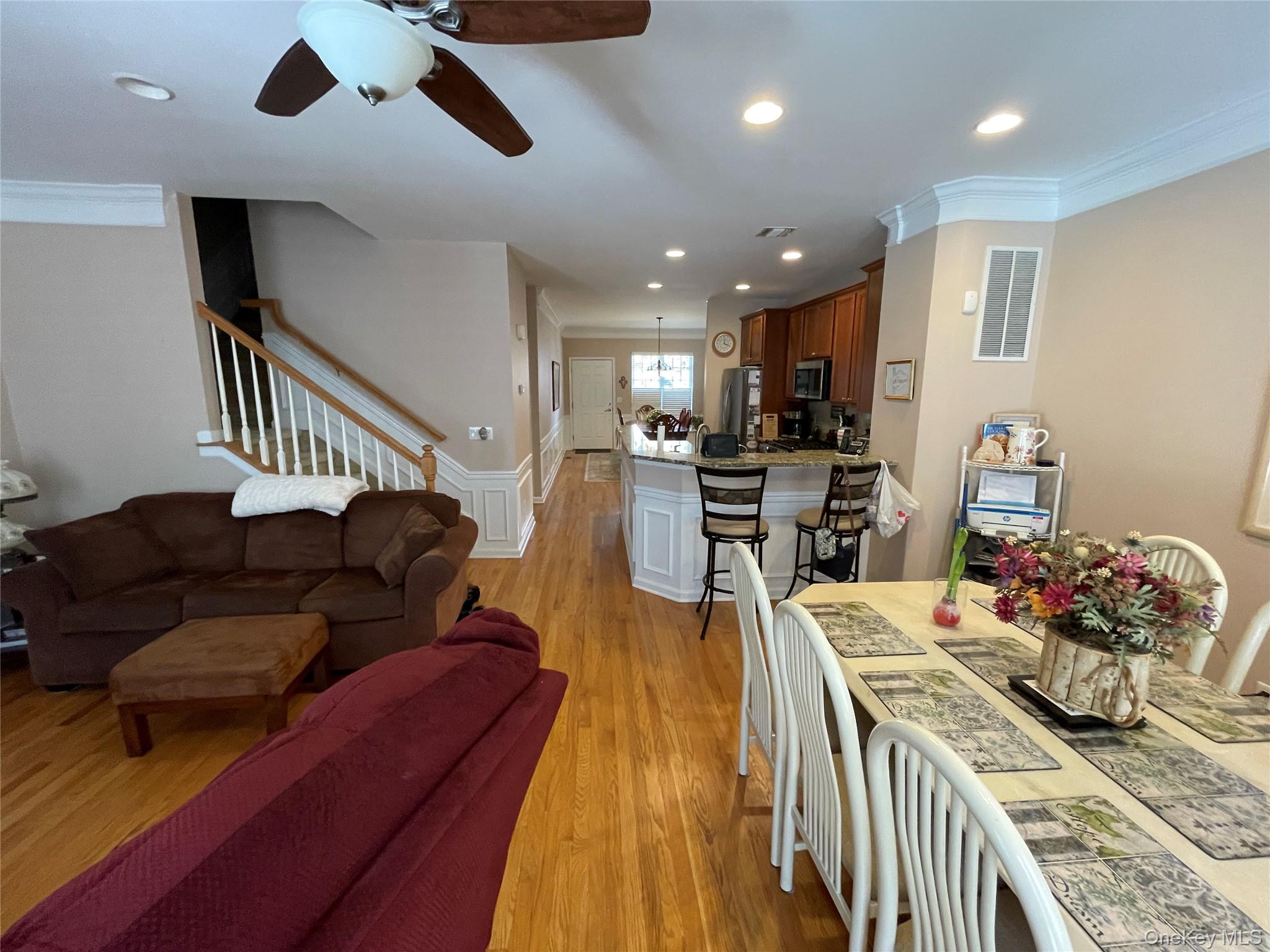 75 Warwick Drive, Massapequa, NY 11758