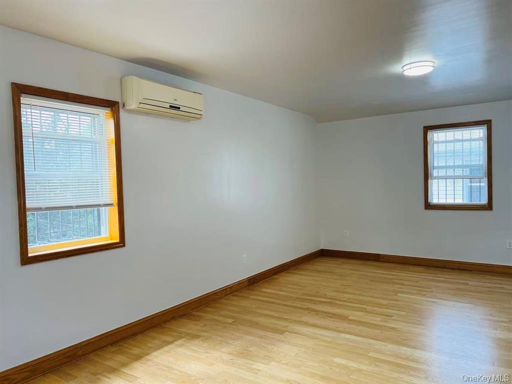 43-44 195th Street, Flushing, NY 11358