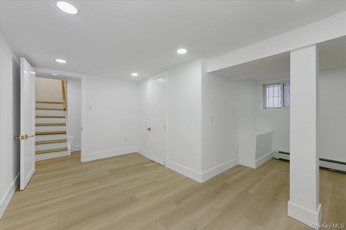 1833 Hone Avenue, Bronx, NY 10461