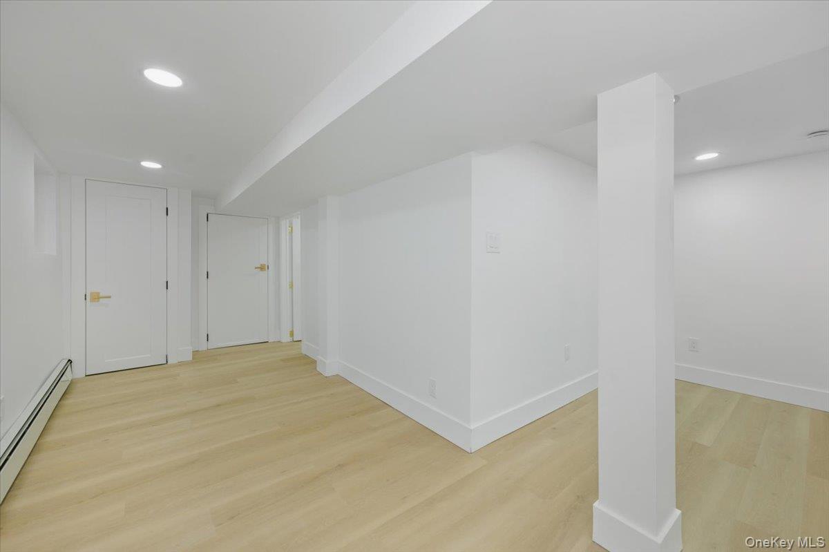 1833 Hone Avenue, Bronx, NY 10461