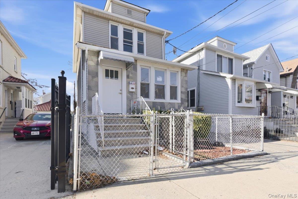 1833 Hone Avenue, Bronx, NY 10461