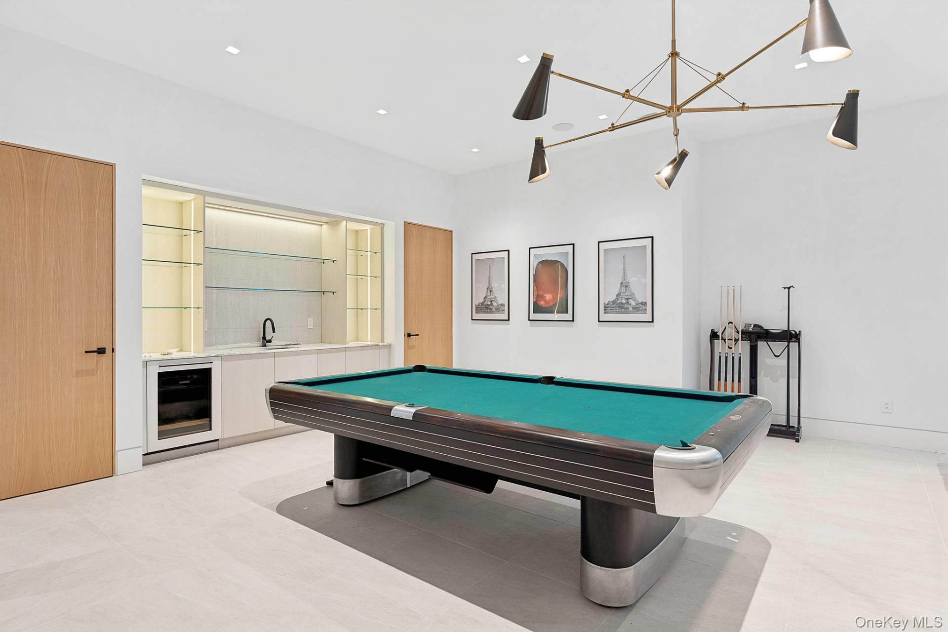 18 Sarahs Way, East Hampton, NY 11937