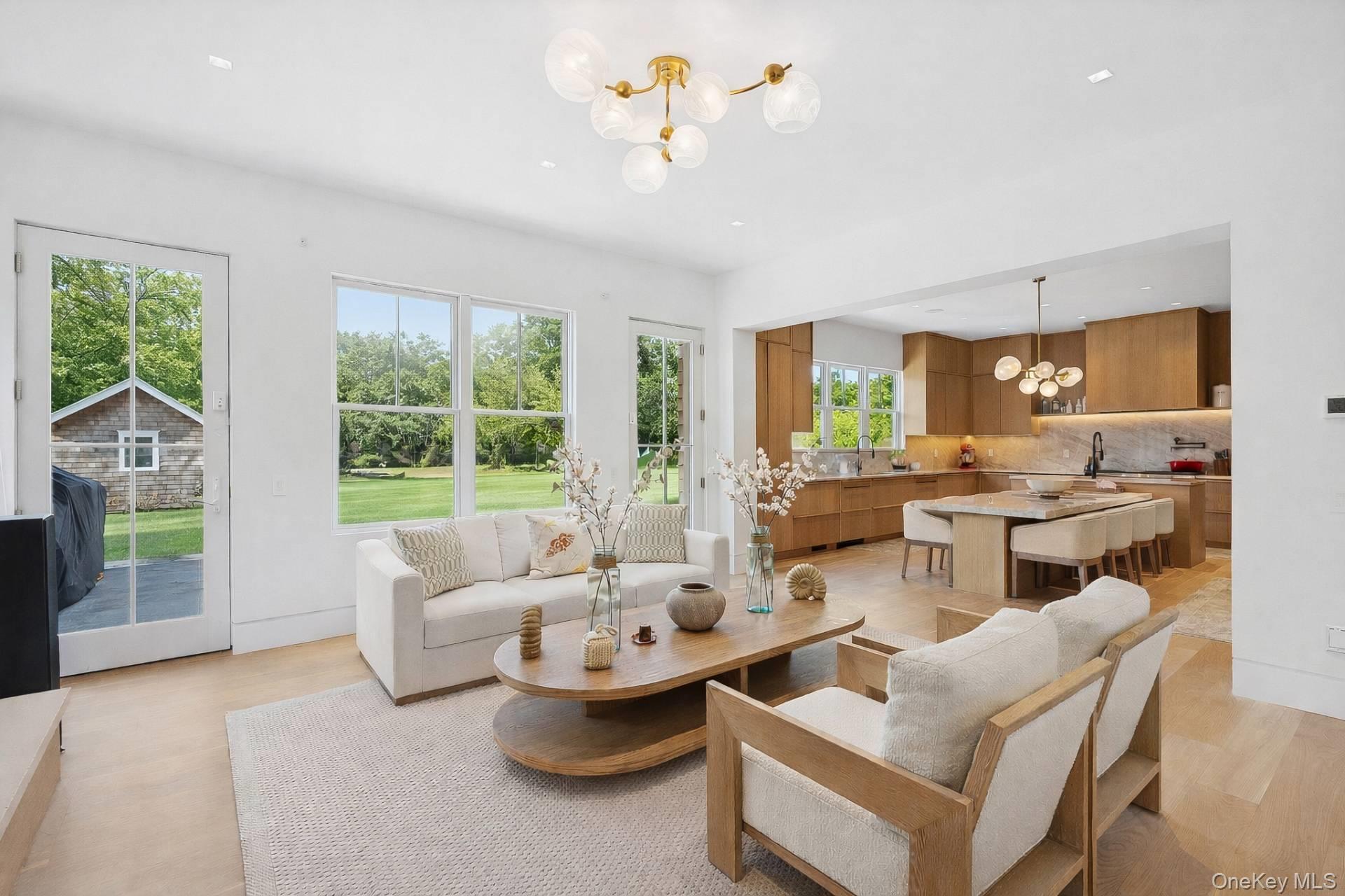 18 Sarahs Way, East Hampton, NY 11937