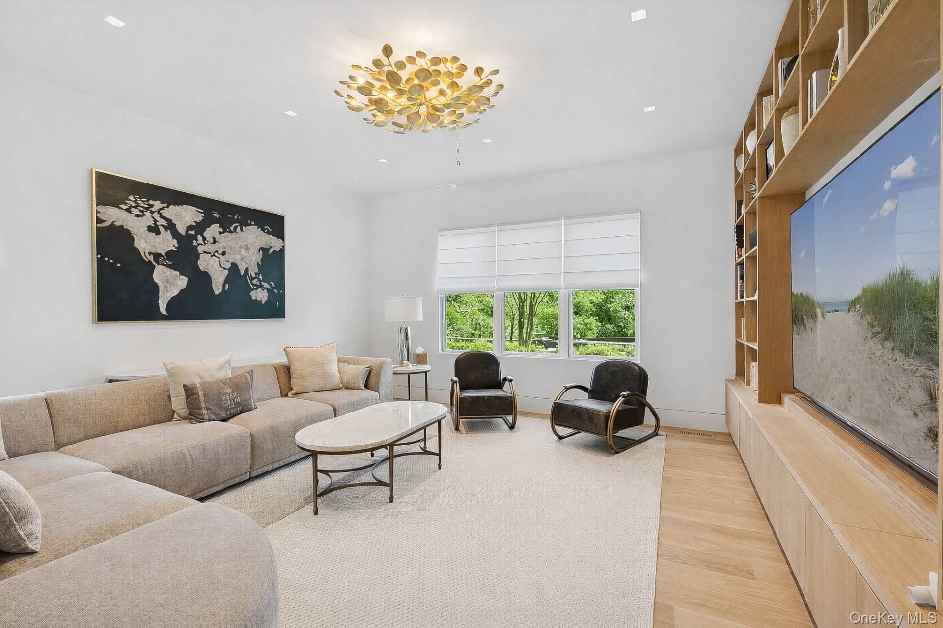 18 Sarahs Way, East Hampton, NY 11937