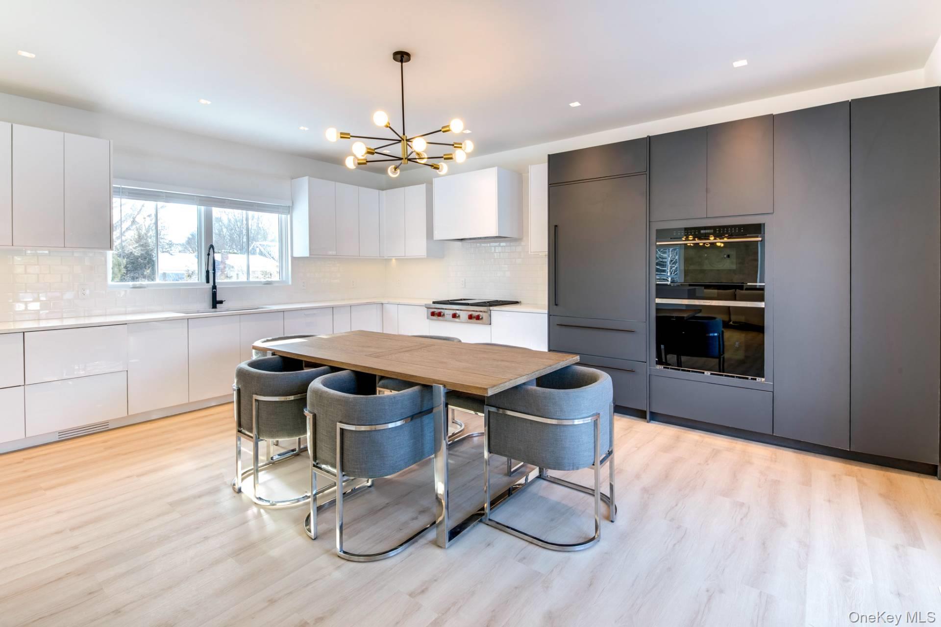 18 Sarahs Way, East Hampton, NY 11937