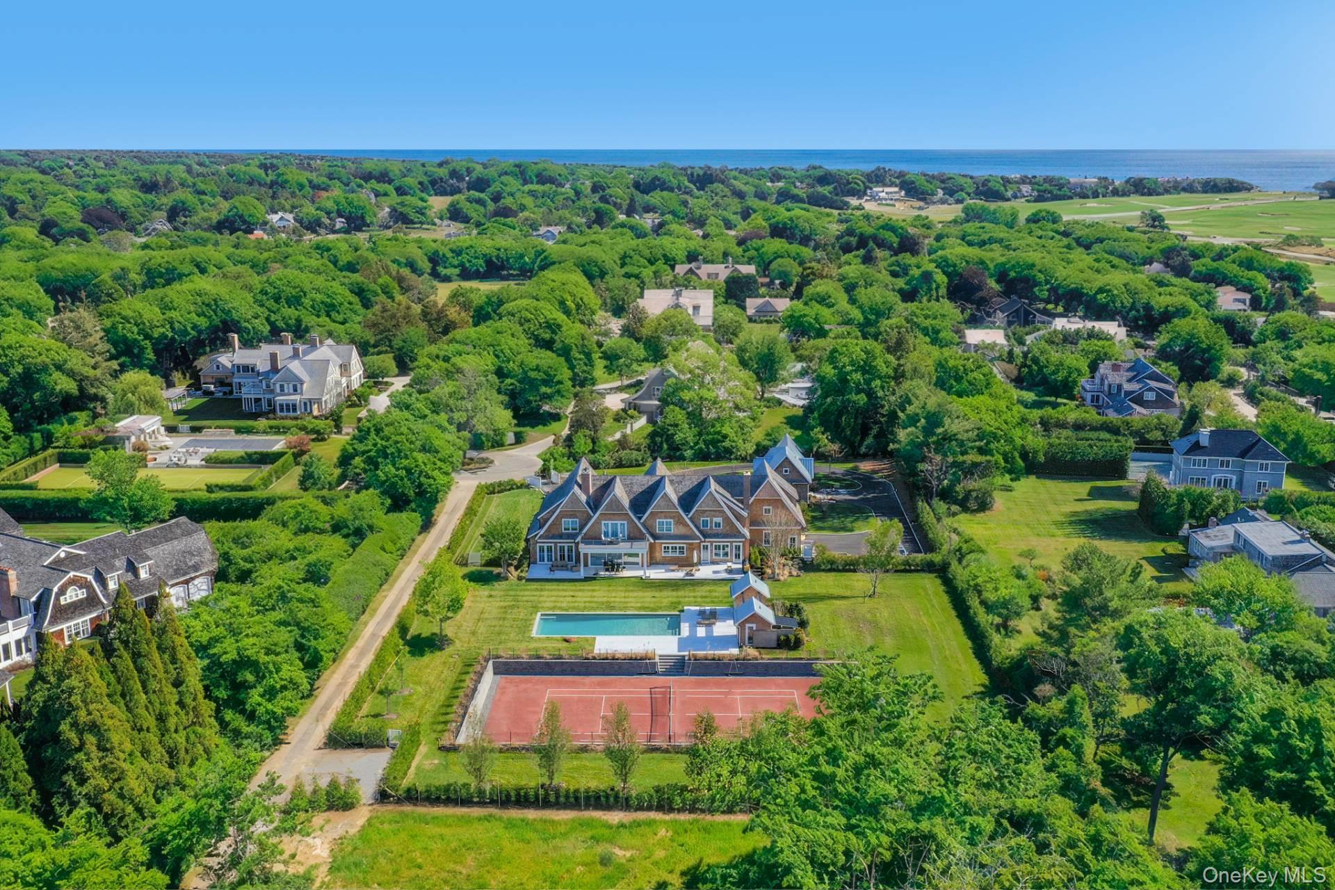 18 Sarahs Way, East Hampton, NY 11937