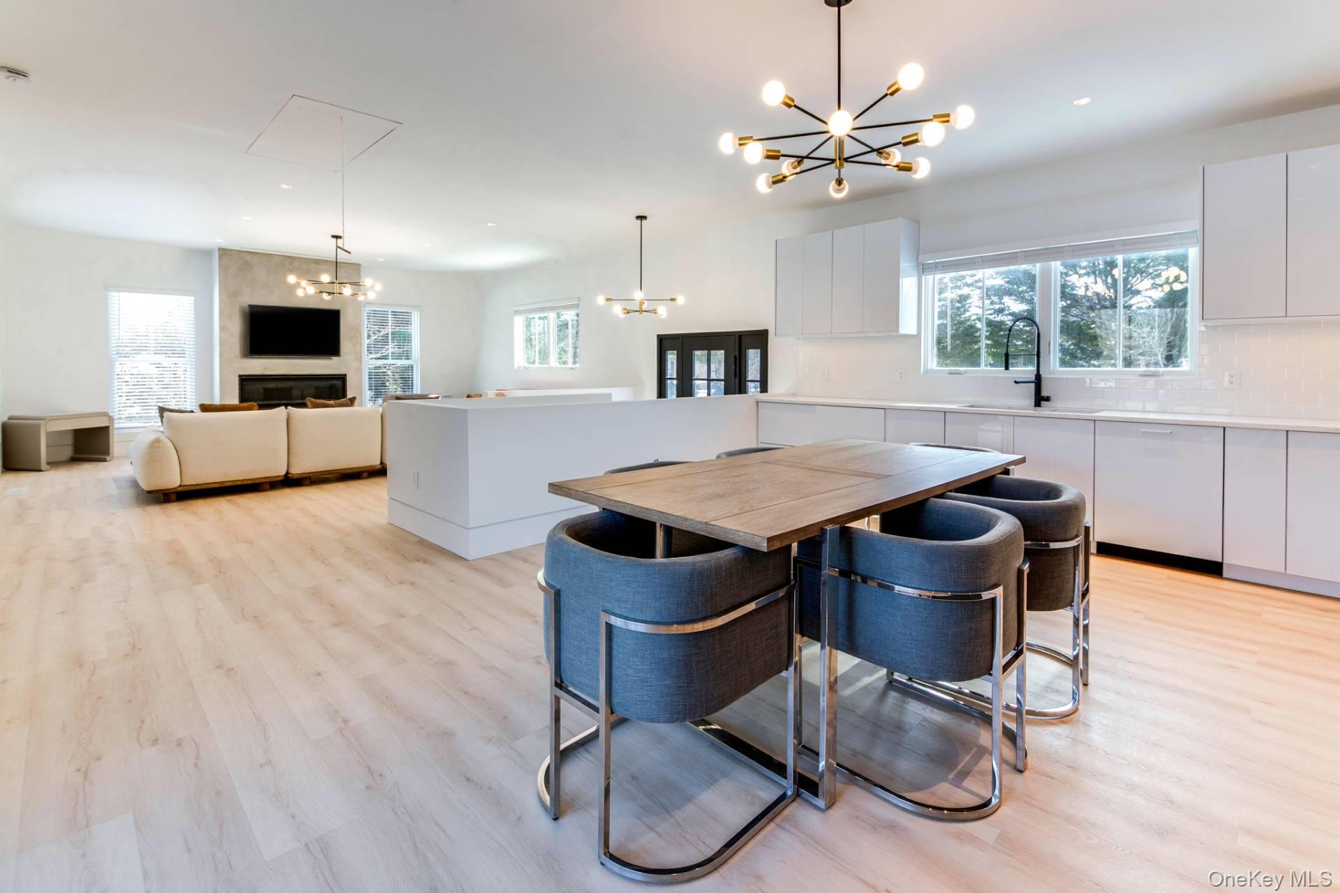 18 Sarahs Way, East Hampton, NY 11937