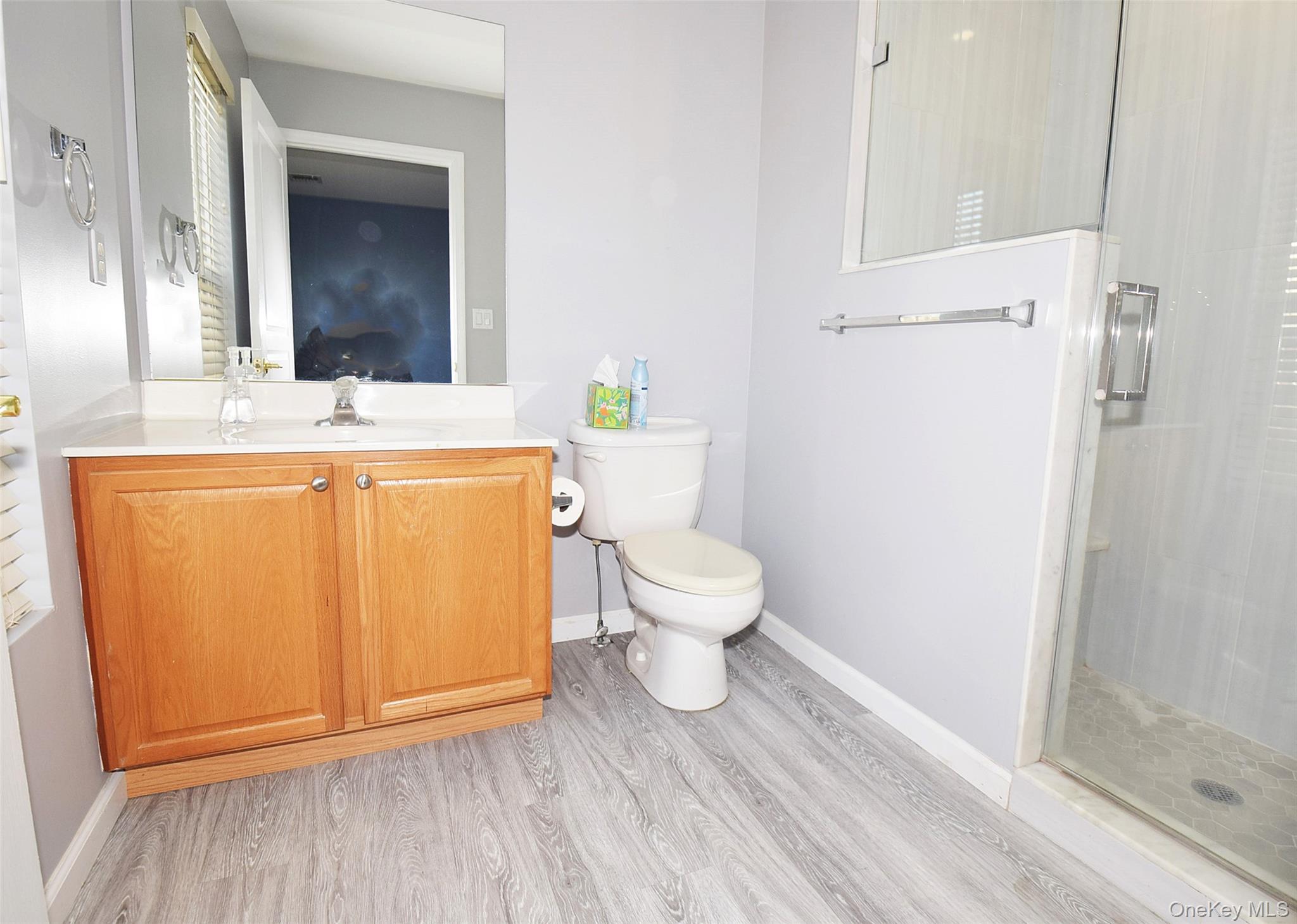 21 Virginia Pine # 21, Bay Shore, NY 11706