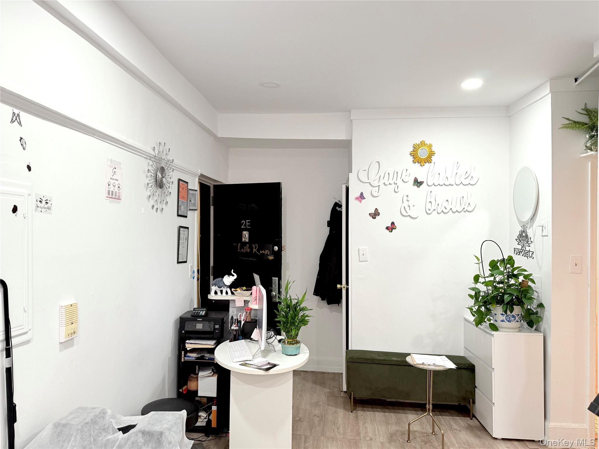 1220 Lexington Avenue # 2E, New York (Manhattan), NY 10028