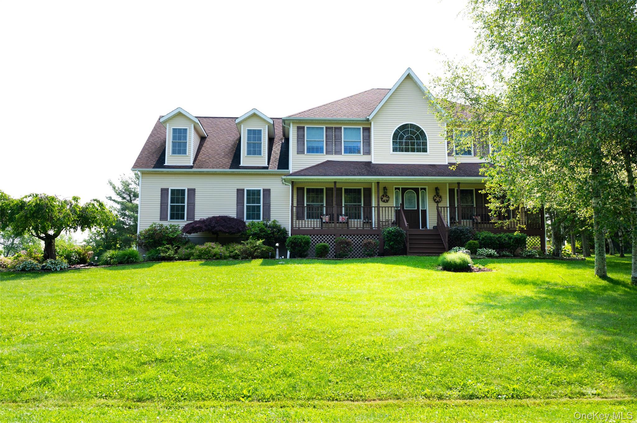 7 Victorian Court, Milton, NY 12547