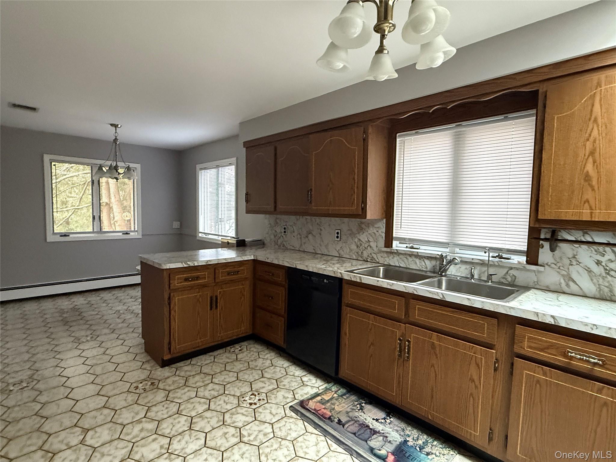 1926 Midlane Road, Syosset, NY 11791